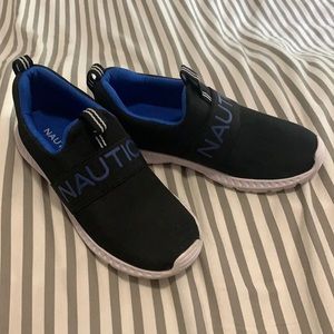 Boys Nautica shoes size 12